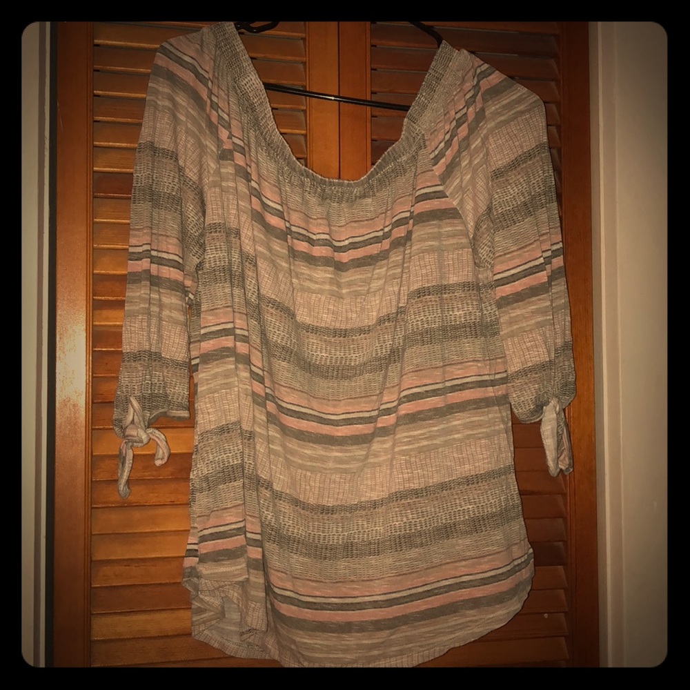 Maurices plus size 1 cold shoulder